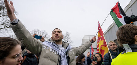 Palästinasolidarische Kundgebung vor der Mensa II der FU Berlin ...