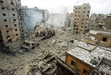 Israelische Bomber zertrümmerten in einem Beiruter Vorort das Ha...