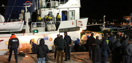 Kriminalisiert wegen der Rettung von Menschen: Die Mare Jonio be...