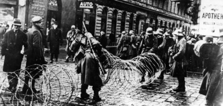 Straßenszene in Wien im Januar 1934