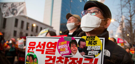 Demonstranten fordern die Absetzung des südkoreanischen Präsiden...