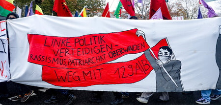 Von der Verfolgung nach Paragraph 129 b sind oft türkische und k...