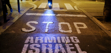 »Keine spanischen Waffen mehr für Israels Krieg gegen Gaza« (Bar...