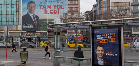 »Volle Kraft voraus«, heißt es auf dem Wahlplakat von Bürgermeis...