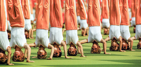 Kollektive Kopfarbeit: Turner bei ihrem Auftritt beim VII. Turn-...
