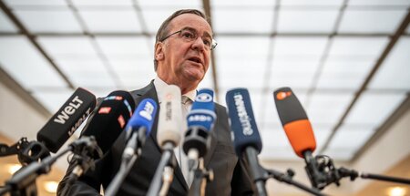 Muss sich erklären: Verteidigungsminister Boris Pistorius (SPD) ...