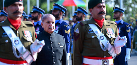 Hat Generäle im Rücken: Der neue pakistanische Premierminister S...