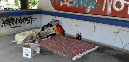 Schlafplatz eines Obdachlosen in Berlin-Steglitz Schlafplatz eines Obdachlosen in Berlin-Steglitz