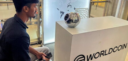 Die von Open-AI-Chef Altman gegründete Kryptowährung zertifizier...