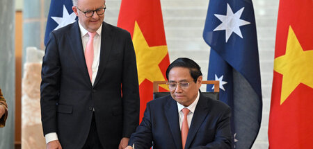 Unterzeichnung geglückt: Anthony Albanese und Pham Minh Chinh am...