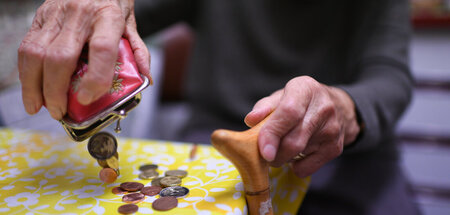 Bisher haben nur 552 Menschen mit verlorenen Ansprüchen aus DDR-...