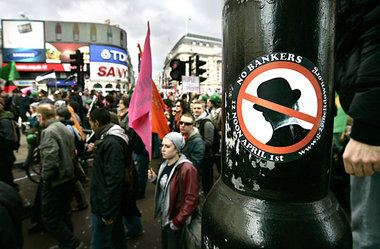 London, 28. März 2009: Protest gegen das Treffen der Finanzminis... London, 28. März 2009: Protest gegen das Treffen der Finanzminis...