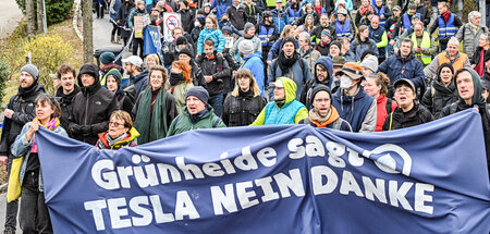 In Frontstellung gegen den Gigantismus des US-Elektroautobauers ...