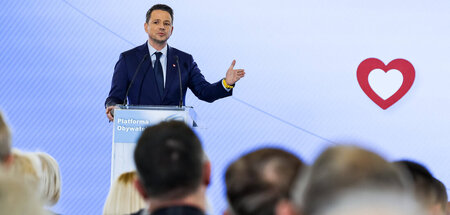Hauptsache mit Herz: Die regierende Bürgerplattform wirbt mit de...
