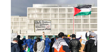 Protest vor einer Niederlassung von Elbit Systems am Sonnabend i...
