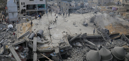 Trümmer nach einem israelischen Luftangriff in Rafah (22.2.2024)