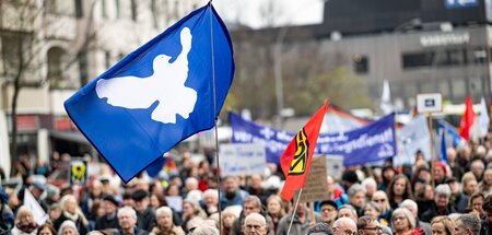 »Ostermärsche in die Kieze tragen« (Berlin, 8.4.2023)