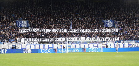 Das Luzerner Fanaktiv ist wütend, protestiert gegen den Repressi...