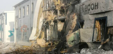 Zerstörtes Gebäude in Jelabuga, Tatarstan – rund 1.000 Kilometer...