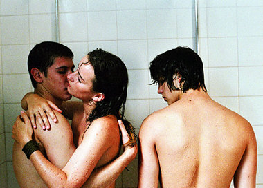 Wie weit wird sich Mikael (rechts) unterwerfen? »Kalte Duschen«