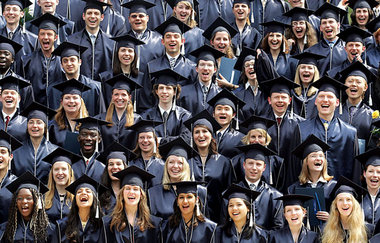 Privatuniversitätsabsolventen: Schneller und labiler