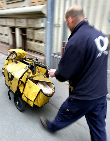 »Ich bin die Christel von der Post: Klein das Salär und schmal d...