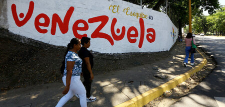 Graffiti passend zum Referendum, das Esequibo als Teil Venezuela...