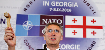 Da stand es um die Beziehungen Georgiens zur NATO noch rsoiger:
