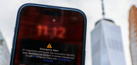 Um 11.12 Uhr bebte die Erde. Die Einwohner New Yorks kamen mit d