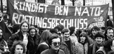 Lange her: Demonstration der Jusos gegen den NATO-Doppelbeschlus...