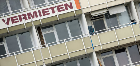 143.000 Wohnungen stehen zur Zeit im Osten leer, Tendenz steigen...