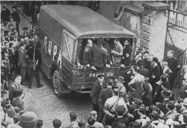 1938: Henleinfaschisten verschleppen tschechische und deutsche A...