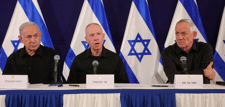 Israels Kriegskabinett gibt eine Pressekonferenz (Tel Aviv, 28.1