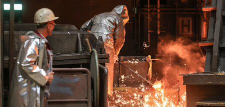 Bei ThyssenKrupp Steel in Duisburg sind Arbeitsplätze gefährdet