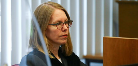 »Die Kleinen hängt man, die Großen lässt man laufen«: Anne Brorh...