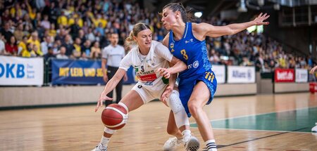 Finale der Play-offs, zweites Spiel: Alexandra Wilke (Rutronik S... Finale der Play-offs, zweites Spiel: Alexandra Wilke (Rutronik S...