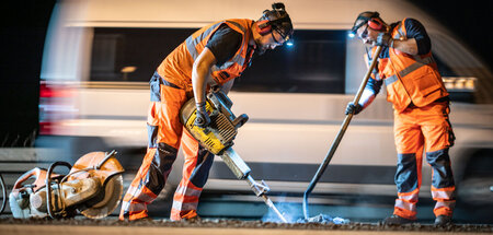 Lehnen die Kapitalverbände ab, will die IG BAU Presslufthammer u...