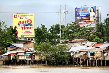 Wirklichkeit und Werbung am Davao-Fluß: Auf der größten südphili...