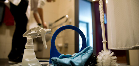 2theloo reinigt im Auftrag der Staatsbahn SNCF die Toiletten in ...