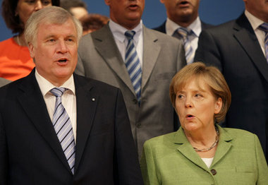 Seehofer und Merkel im Gleichklang am Montag in Berlin