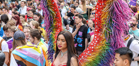 Der Aufzug zum Christopher Street Day in Hannover am Sonnabend