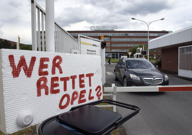 Nicht nur die Beschäftigten in Bochum werden sich bei der Beantw... Nicht nur die Beschäftigten in Bochum werden sich bei der Beantw...