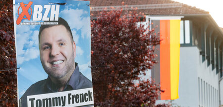 Politisches Katastrophengebiet: Neonazi Tommy Frenck auf einem W...