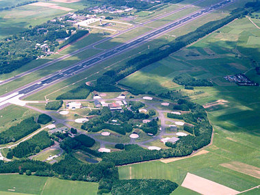 Auf dem Luftwaffenstützpunkt in Büchel sind 20 Atomwaffen gelage... Auf dem Luftwaffenstützpunkt in Büchel sind 20 Atomwaffen gelage...