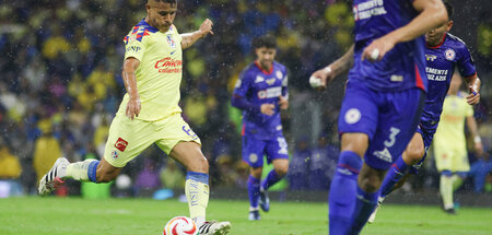 Immerhin, in den Finals standen die beiden: Club América gegen C...