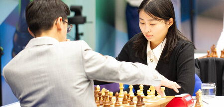 Zeigte ihre Klasse: Ju Wenjun Zeigte ihre Klasse: Ju Wenjun