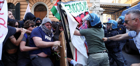 Protest gegen den Staat am Sonnabend in Rom Protest gegen den Staat am Sonnabend in Rom