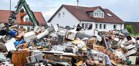 Sperrmüllsammelstelle in Babenhausen, Unterallgäu, am Sonntag