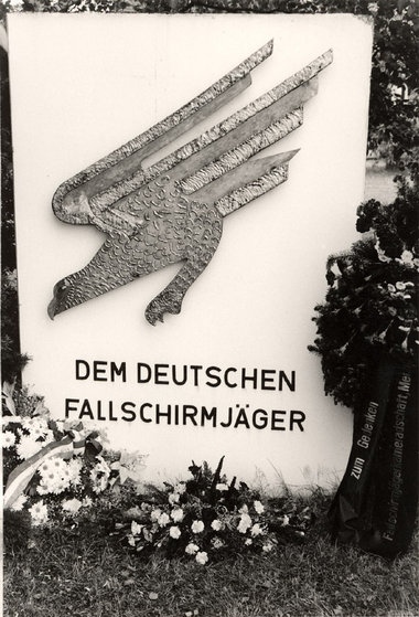 Gedenkstein in der Kaserne »Auf der Ell« im saarländischen Merzi...