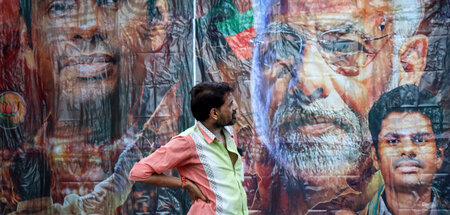 Modis Bild hat schon seit langem Kratzer: Wahlwerbung für die BJ...